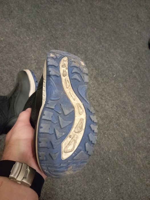 Дитячі чоботи чорні Sinsay утеплені 27 розмір, чудовий стан