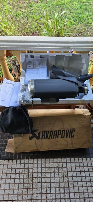 SUZUKI V STROM 800 SE ANO 2024