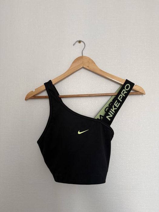 Топ nike pro (новий)