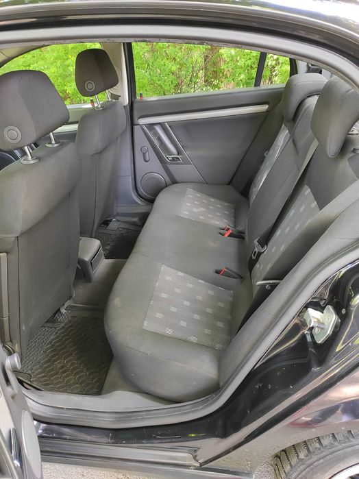 Продам Опель VECTRA C 2,2