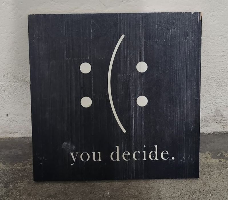 Black/Gray Frames64750640667011121