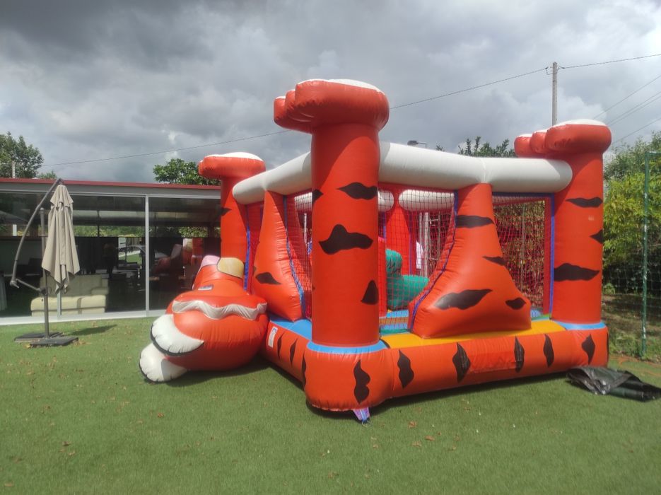 Insuflável Infantil em Braga