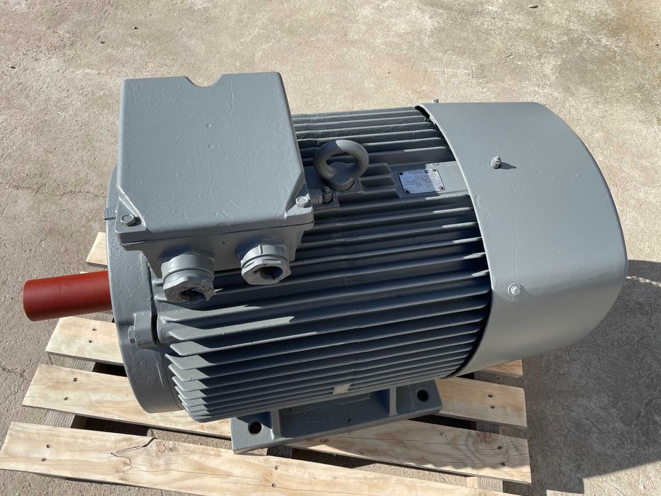 Silnik elektryczny 110 kW 1480 obr VEM