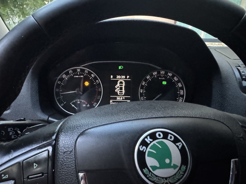 SKODA OCTAVIA A5 2011 VIN TMBBE41ZXBB153670 фото оголошення 7 з 13