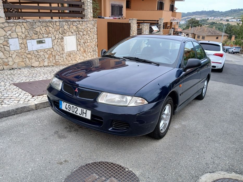 Mitsubishi Carisma