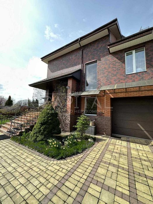 Неймовірно затишний будинок 370 м2 с газом і цоколем Іванковичі - View 2