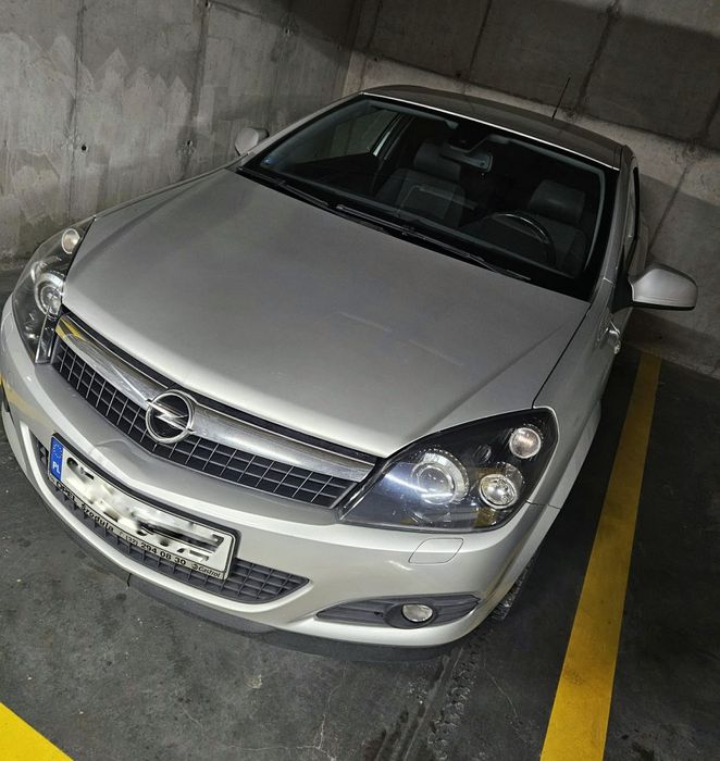 Opel Astra H GTC