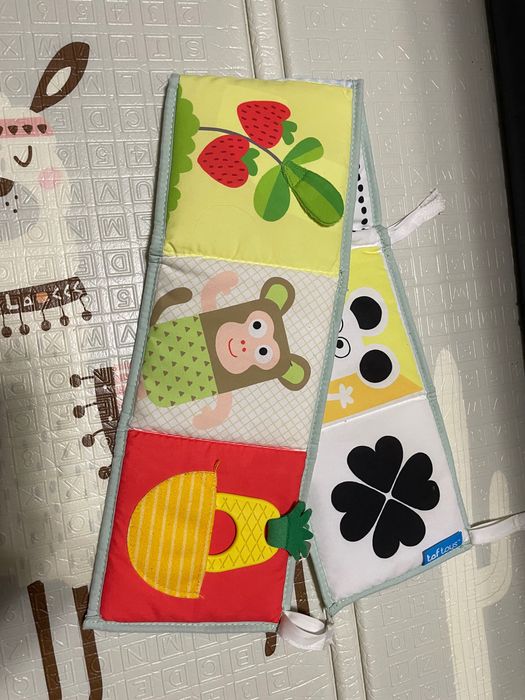 Книжечка 0+ taf toys