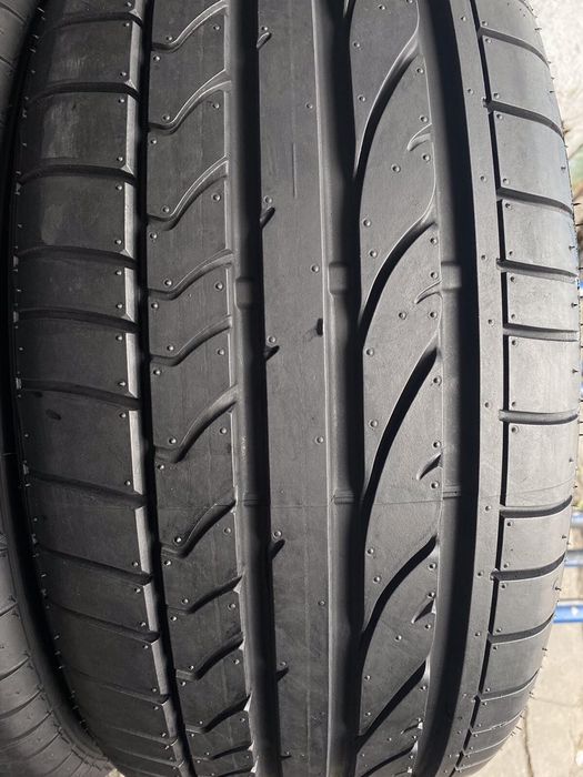 235/45/17 R17 Bridgestone Potenza RE050 2шт новые