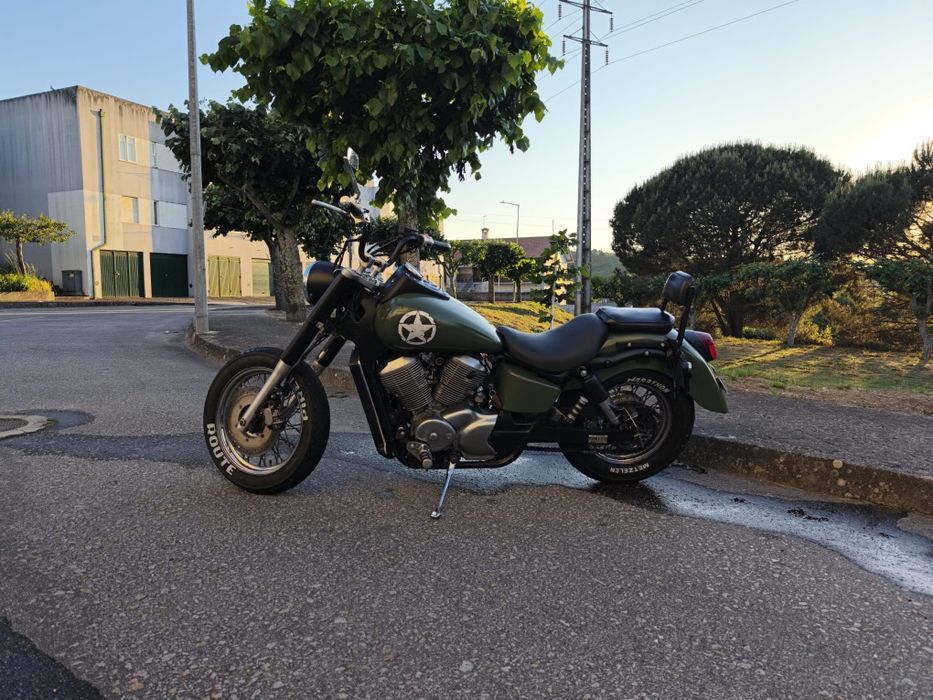 Honda shadow 750