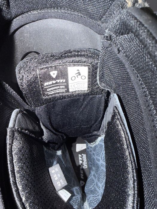 Botas revit gtx como novas usadas 2 x n 42  botas de previ novo 600 euros