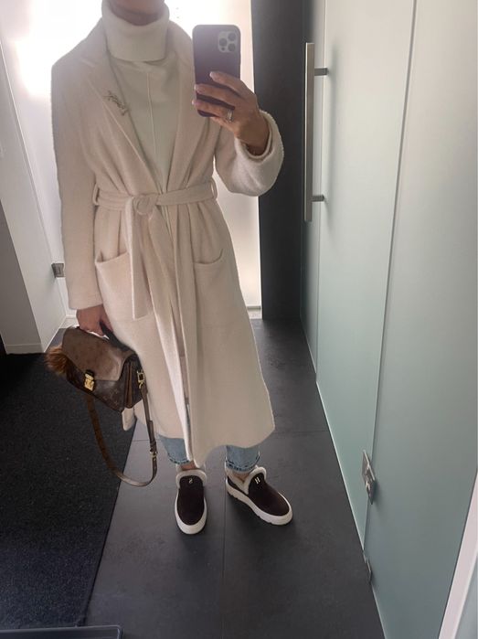 Plaszcz-narzutka Rinascimento