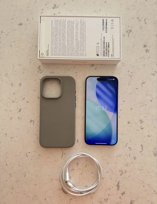 Iphone 15 pro max 256gb branco