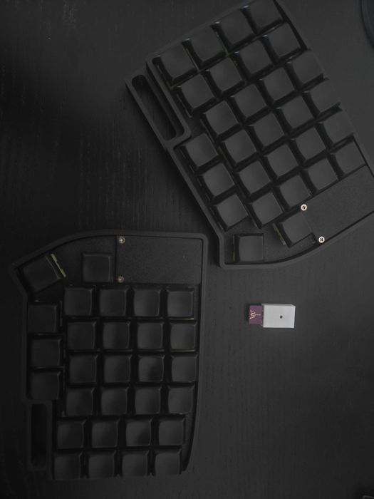 Lily58 Wireless Split Mechanical Keyboard64585674848259120
