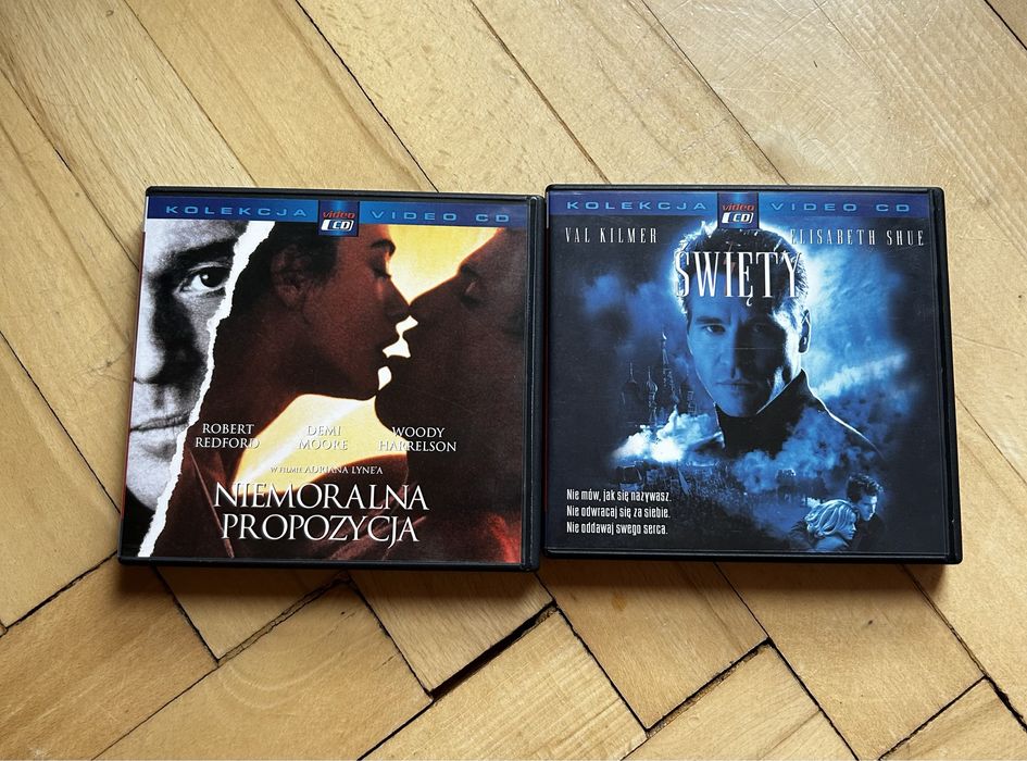 Niemoralna propozycja i Święty płyty CD