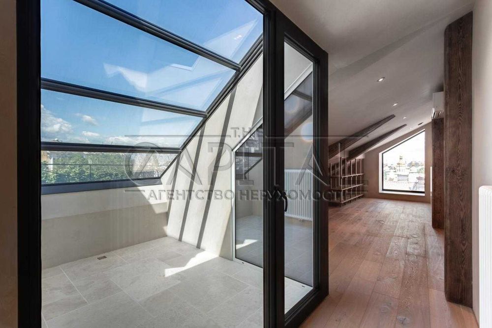 Унікальна Автономна квартира 360м2 Центр Ярославів Вал Золоті ворота