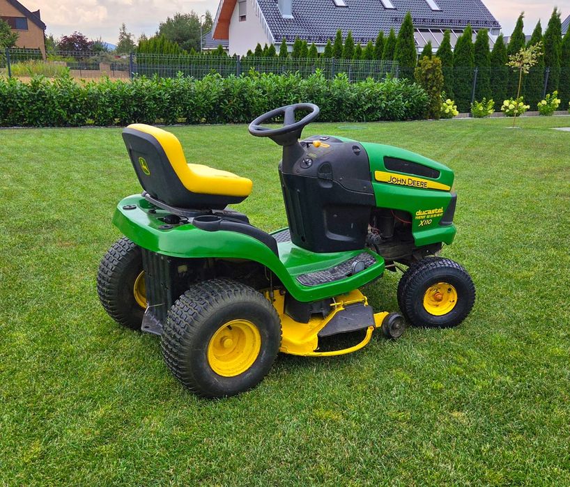 Kosiarka John Deere X110
