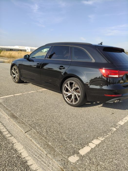 AUDI A4 AVANT S-tronic