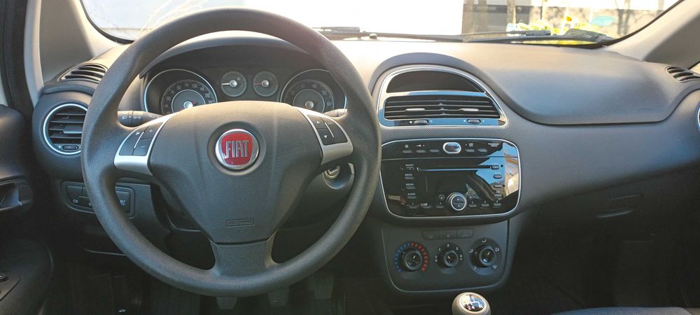 Fiat Grande Punto mały przebieg 74 000 km
