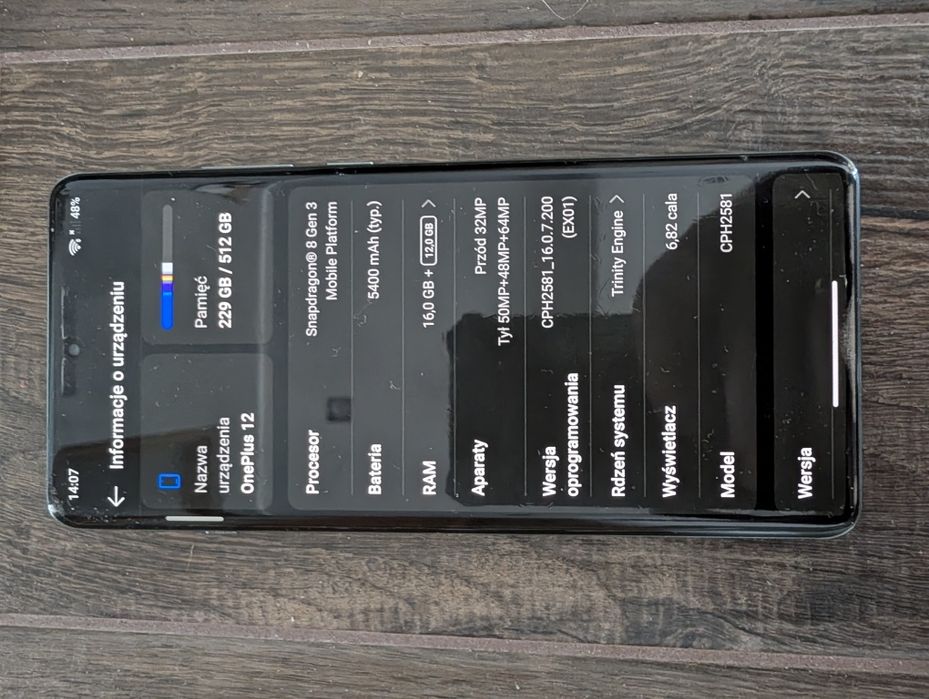 One plus 12 12/512GB
