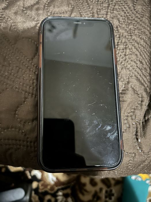Iphone XR 76% стан середній
