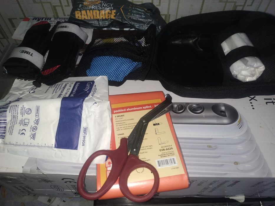 Аптечка   тактическая,2 турникета.