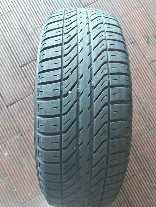 Pneus usados jante 13 – 15€ cada