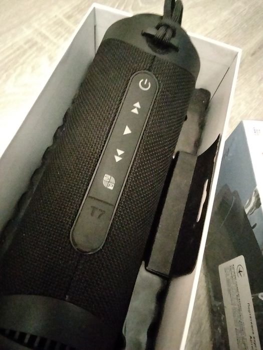 Портативна колонка Tronsmart t7