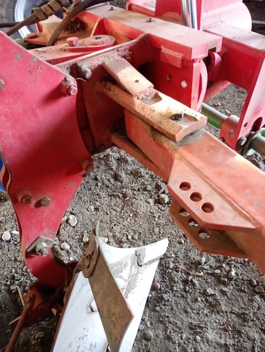 Ramię do wału pługa uchwyt łącznik do pługa hydrauliczne z mocowaniem