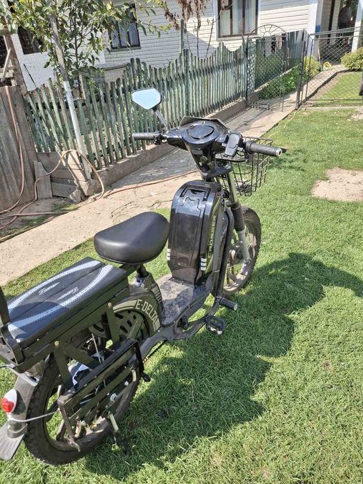 Електро-скутер Crosser E-Delta, в ідеальному стані, як новий