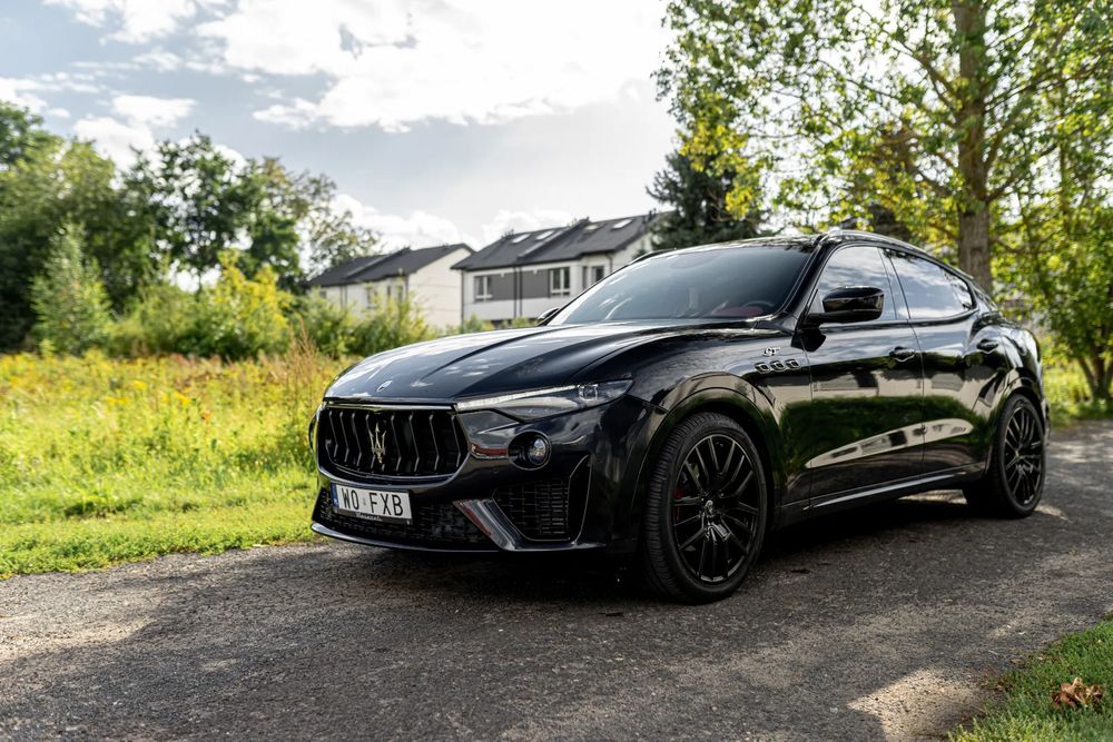 Maserati Levante Maserati Levante GT Nerissimo | 3.0 V6 | Czerwona skóra | Black Piano