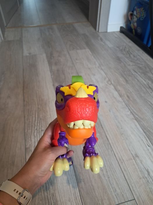 Super Zings SuperDino V-Rex Dinozaur Zings