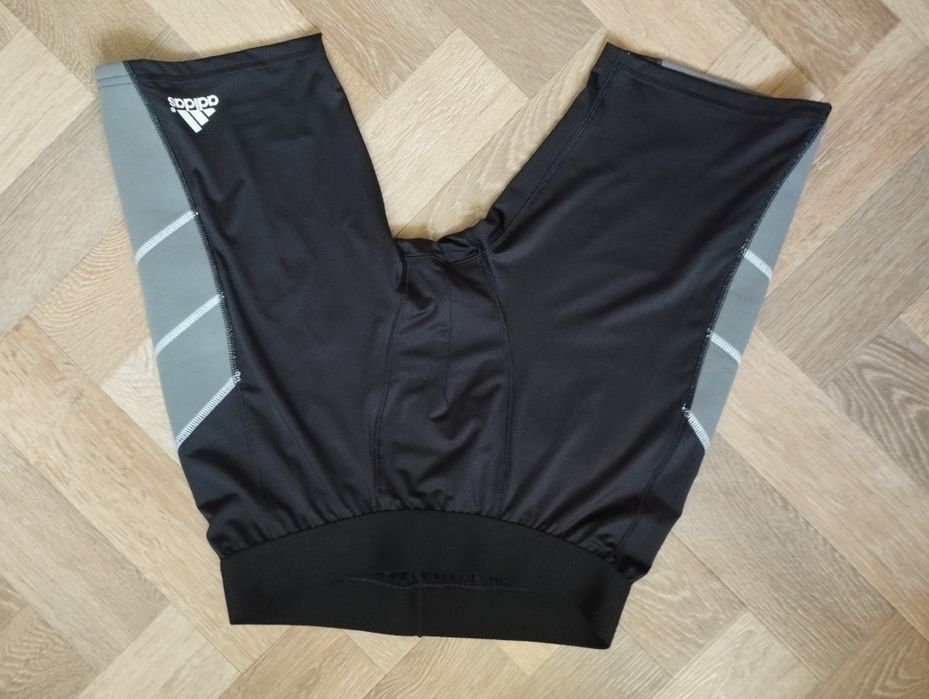 Компрессионные шорты, велосипедки Adidas