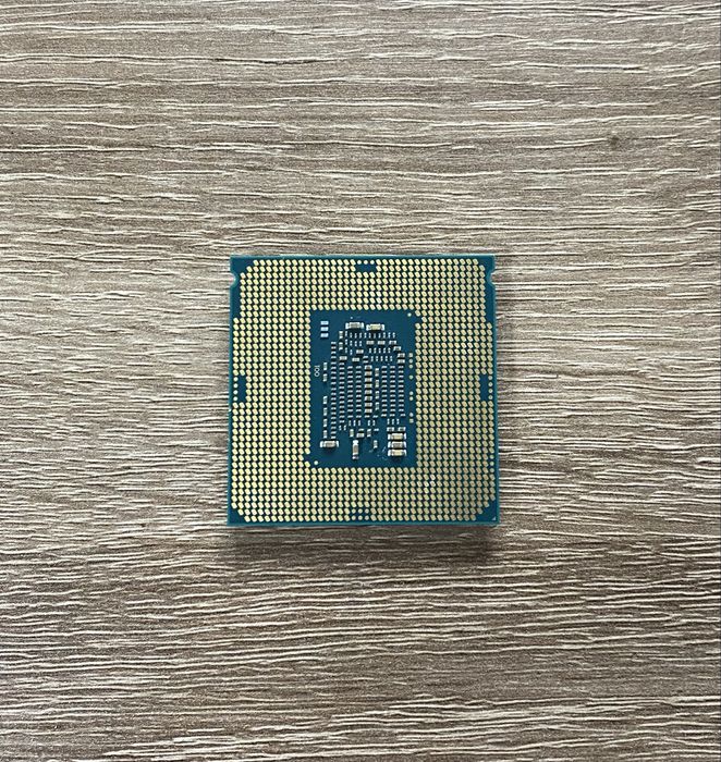Процессор Intel Core i7 6700k 4 ядра 8 потоков 4.2 Ггц частота