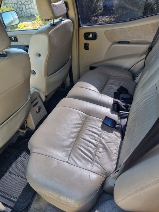 Terrano2 Longo 7 Lugares