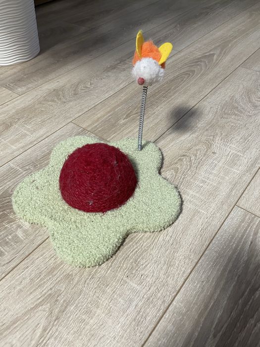 Продам когтеточку сфера, дряпалку для кота