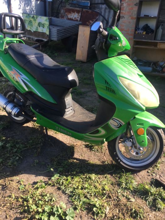 Продам мото скутор