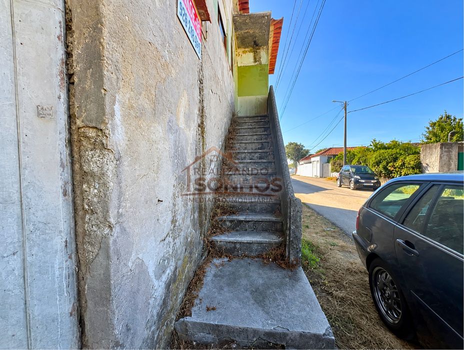 Moradia T3 em Oliveirinha