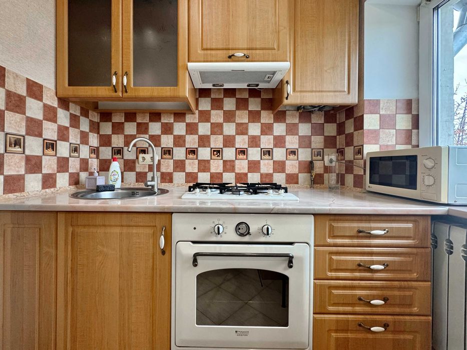 ApartPoltava  Стильна однокімнатна квартира поряд БІЛОЇ АЛЬТАНКИ подоб