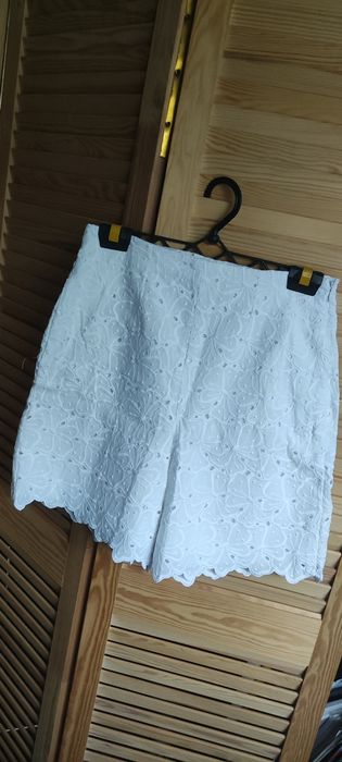 Białe koronkowe szorty spodenki iBlues XS 34