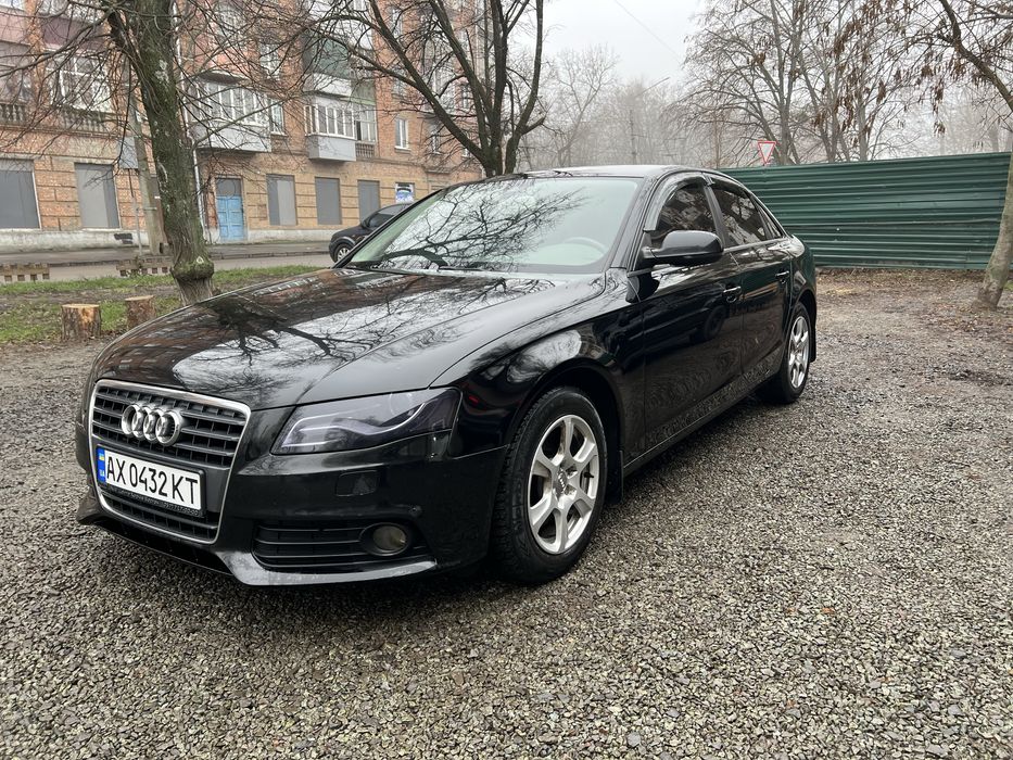Продам Ауди А4Б8