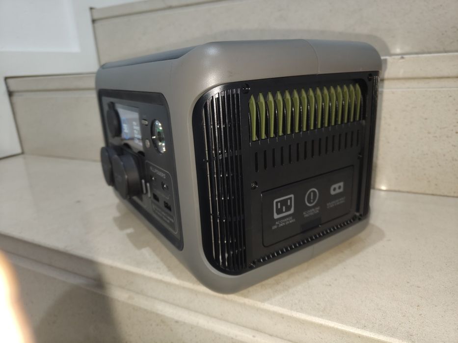 Gerador solar allpowers r600