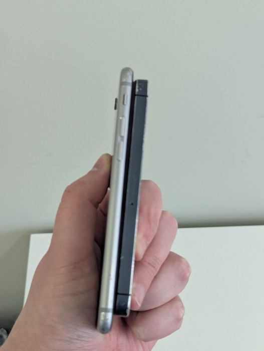 Продам  Iphone 6S , iphone 5 , iphone 5s