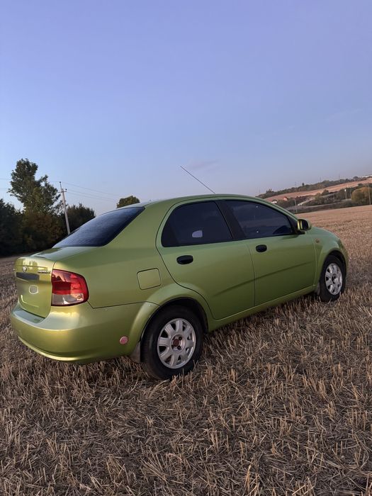 Шивроле Авео 2005