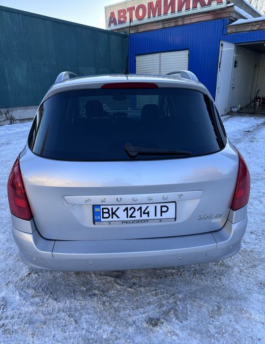 Peugeot 308 SW 2009 для військових