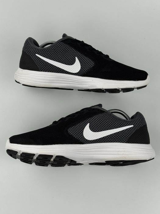 Кросівки Nike Revolution 3 Оригінал