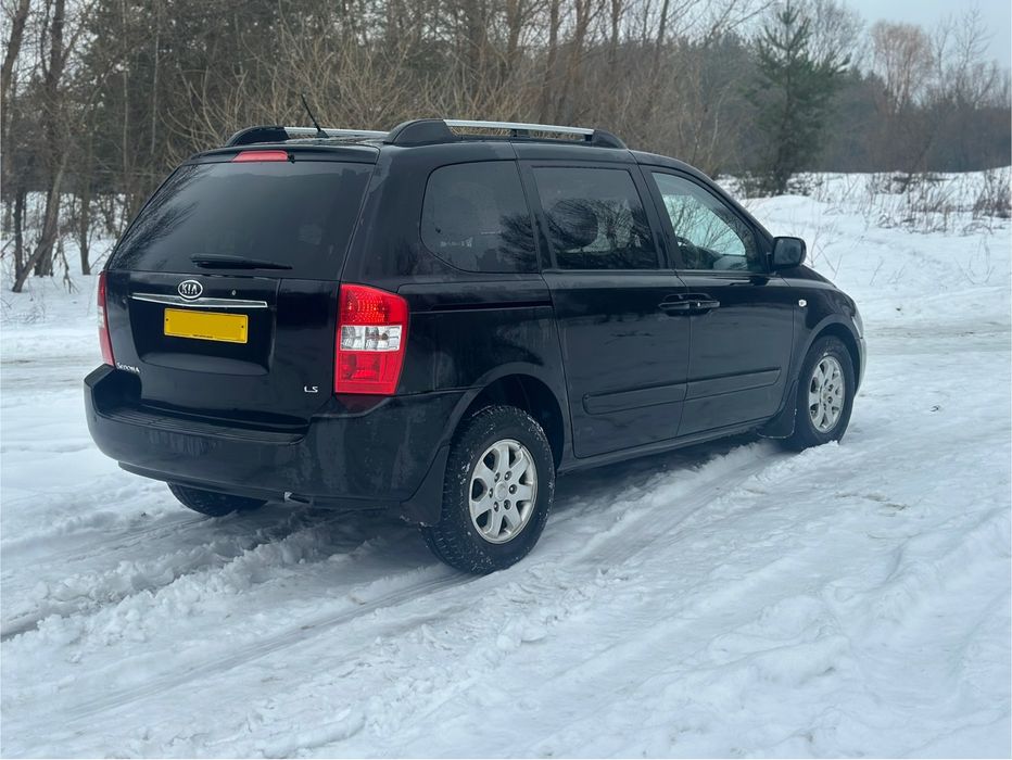 Продам KIA Sedona 2.9 diesel