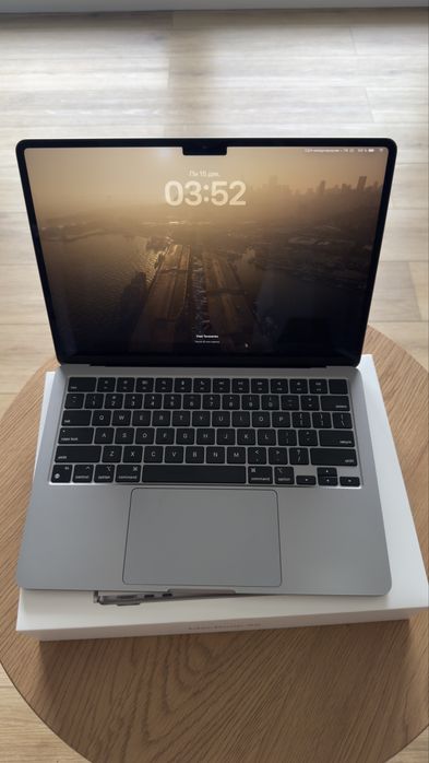Macbook Air 13 M2 16/256