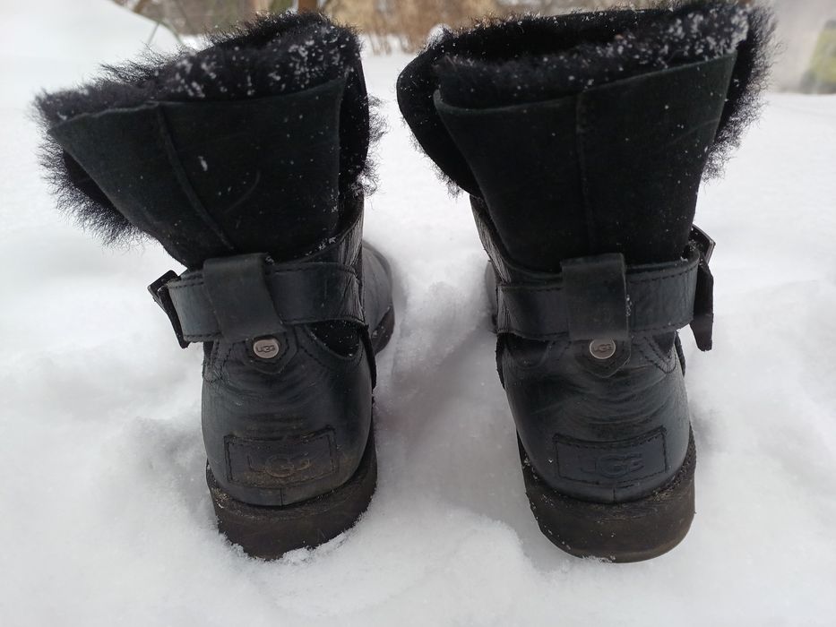 Зимові чоботи Ugg, 38 розмір