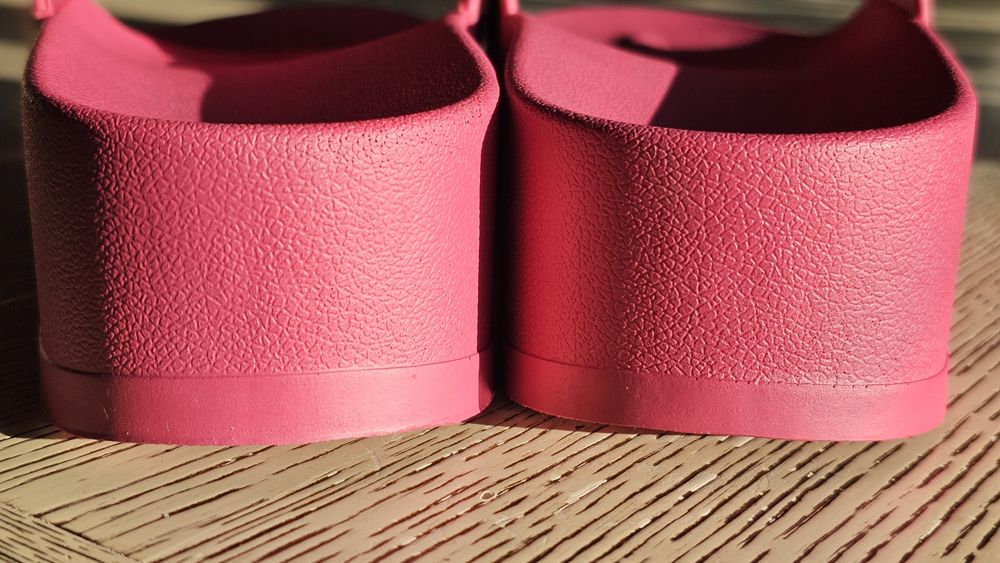 Шльопанцi LEVI'S  оригинал